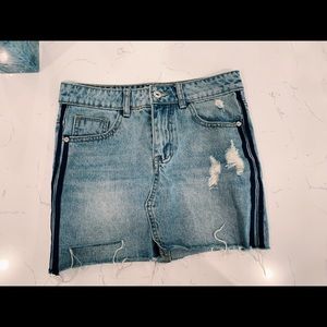 Denim skirt